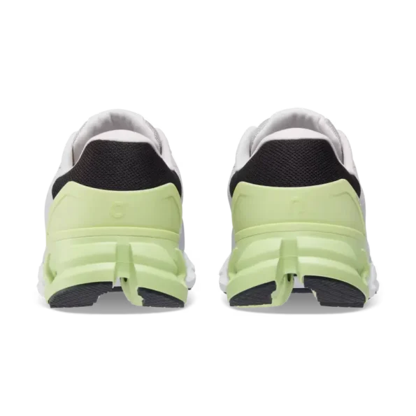 on-cloudflyer-4-wide-detail
